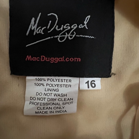 McDuggal 16 - Picture 3 of 3